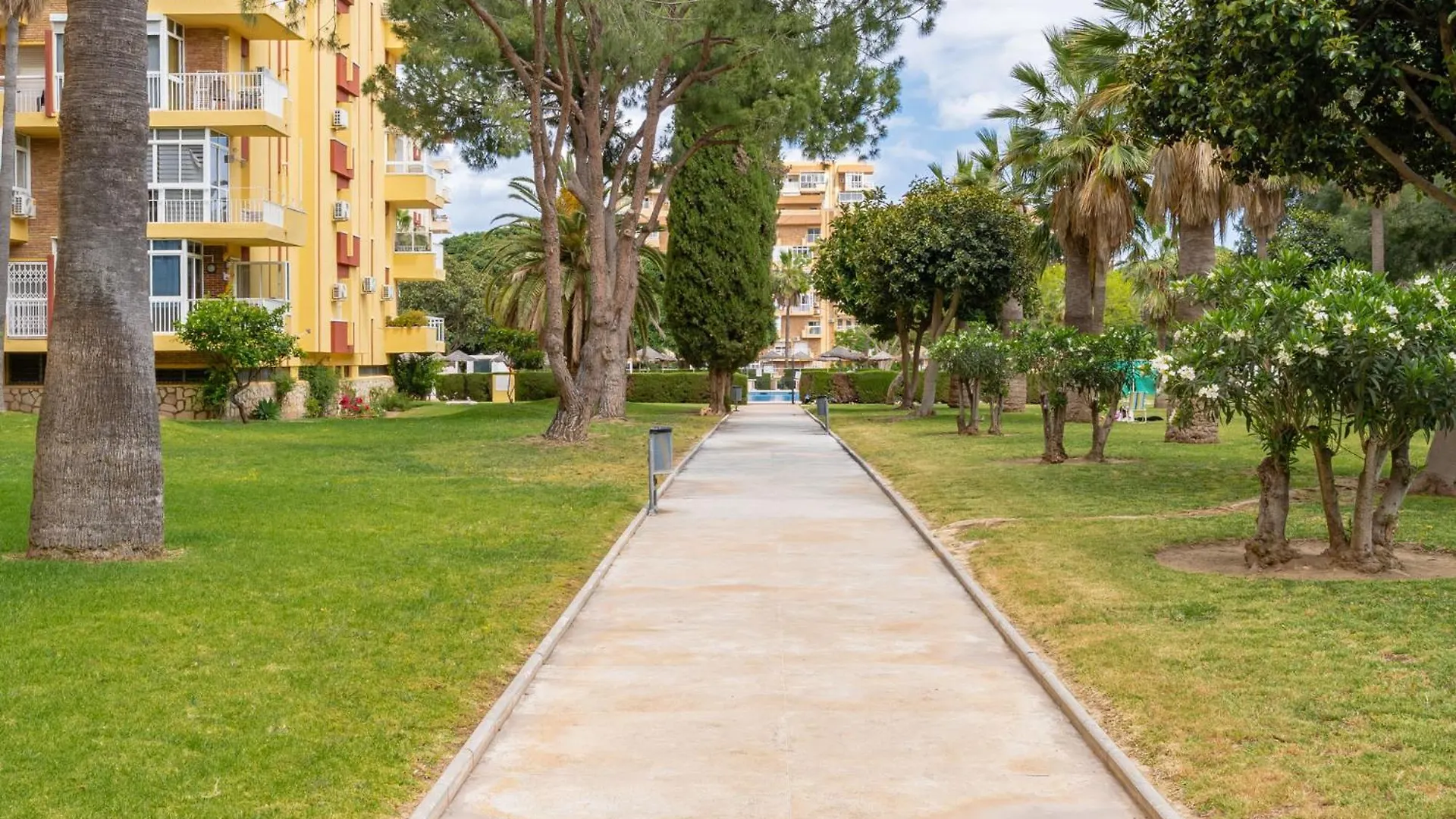 Agata Holiday Benalmadena Apartment